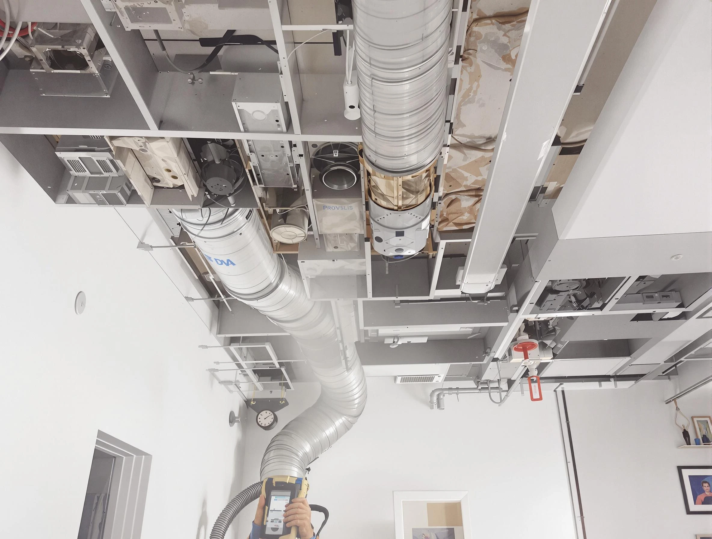 Professional air duct cleaning service by Castle Pines Village Air Duct Cleaning in Castle Pines Village